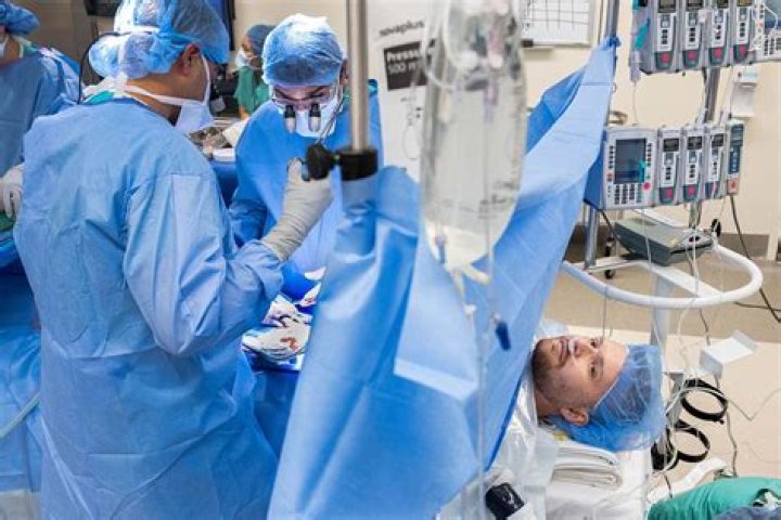 How do surgeons fix bottoming out?